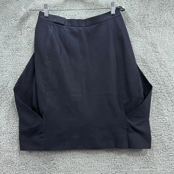 COS Women's Size 8 Navy Pleated Skirt with Ballon Shape Structure - Picture 5 of 10